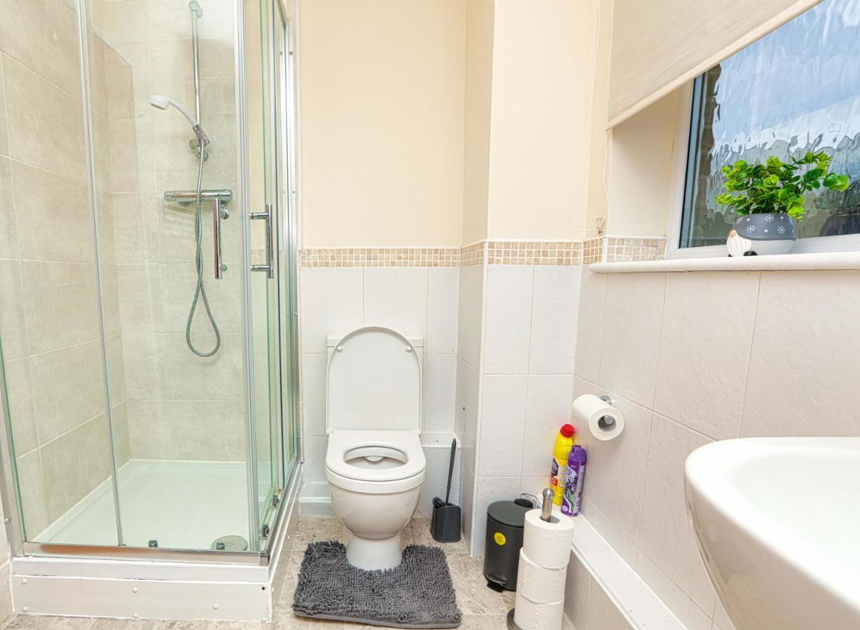 Surespring Apartment Erith المظهر الخارجي الصورة